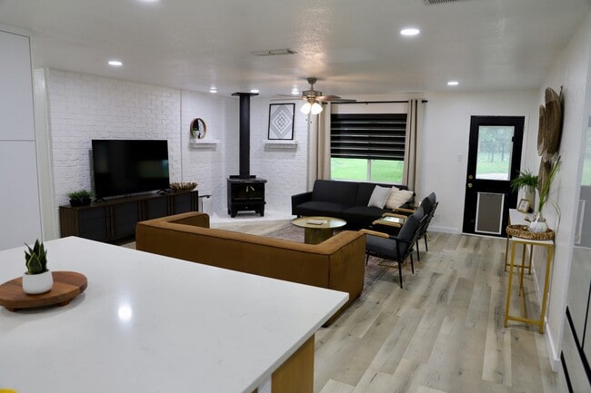 Photo - 94 Cedar Trail