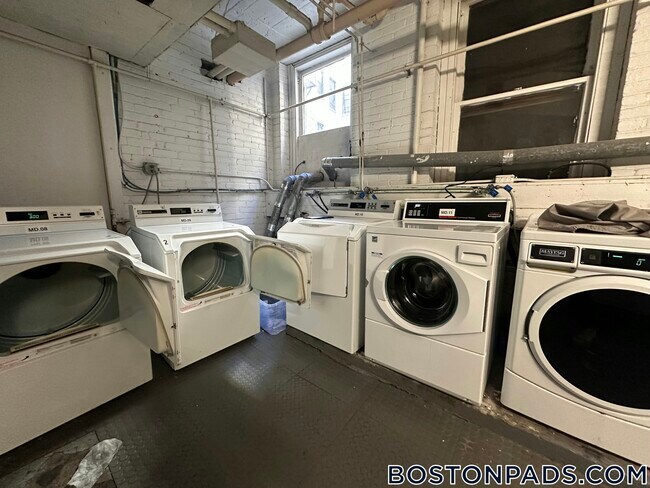 Photo - 1148 Commonwealth Ave Unidad 38