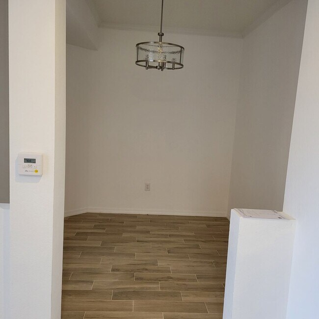 Photo - Annual unfurnished luxury 3/2 condo downtown Sarasota overlooking a park!