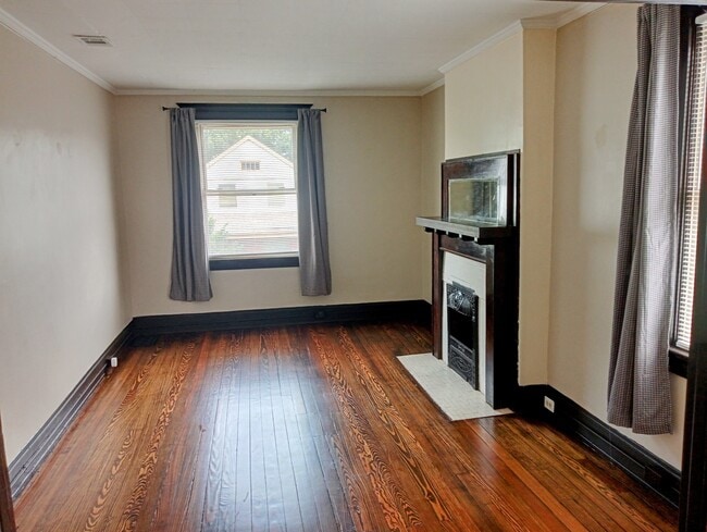 Photo - 1735 Eastern Ave Unit 2