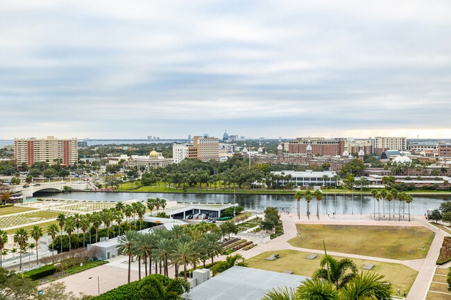 Photo - 777 N Ashley Dr