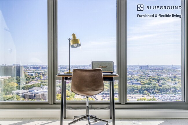 1035 W Van Buren St Unidad SI FL19-ID438