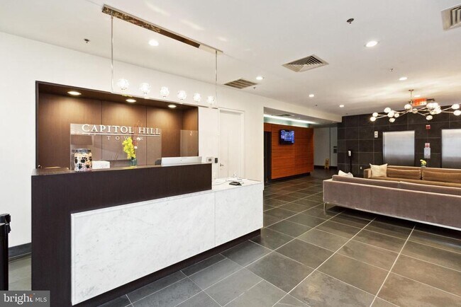 Building Photo - 1000 New Jersey Ave SE Unit 316