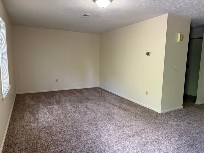 Photo - 329 Churchill Dr Unit 3