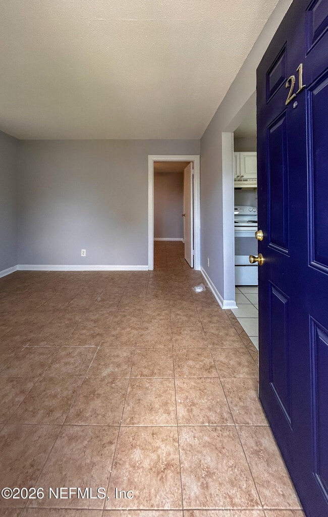 Photo - 1122 Woodruff Ave Unit 21