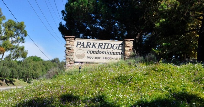 Building Photo - 2 Bdrm/2 Bath Condo in Fullerton Park Ridge Community