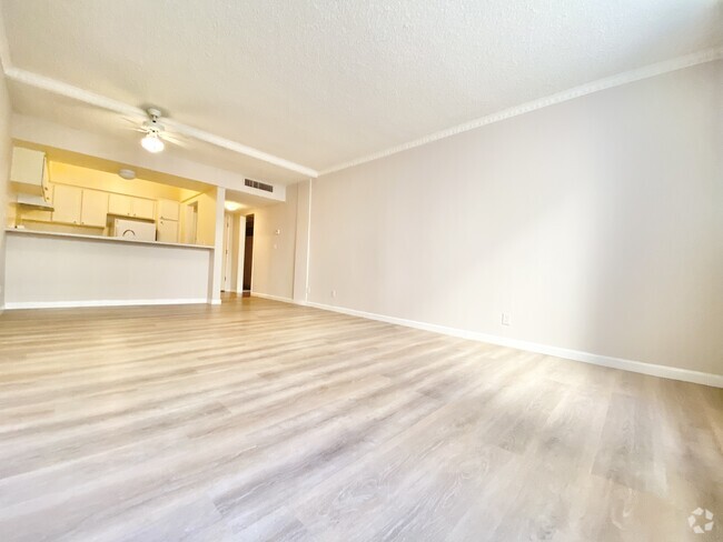 Building Photo - 505 S La Fayette Park Pl Los Angeles, CA 9... Unit 407A Rental