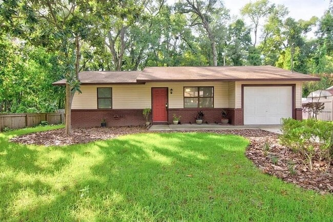 Building Photo - 11907 NW 147 Pl Rental