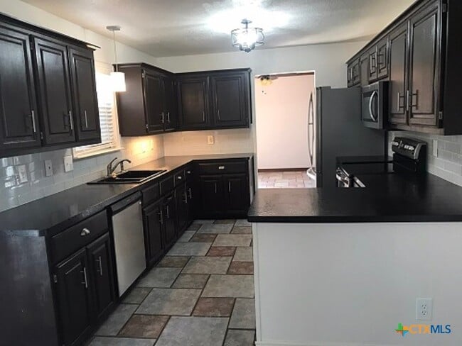 Photo - 419 Tomahawk Dr