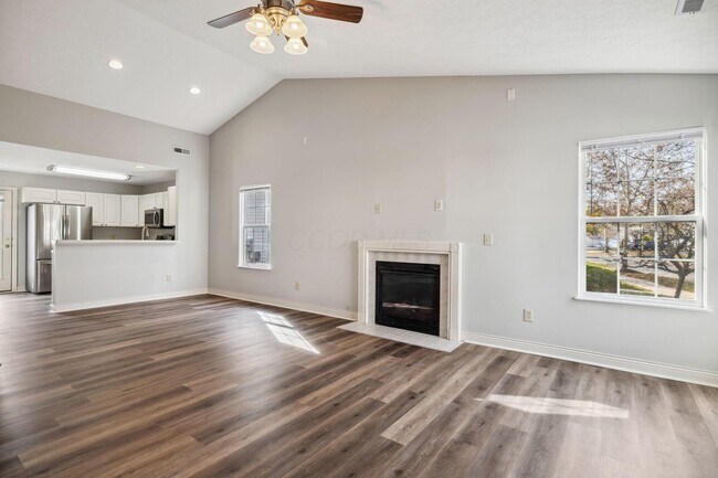 Photo - 6246 Albany Crest Ave