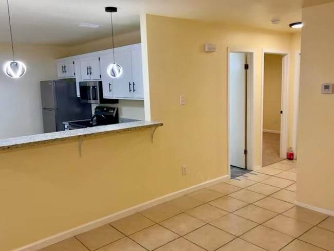 Photo - 108 Shannon Cir Unit D