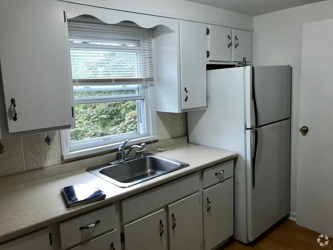 Building Photo - 21 Bar Beach Rd Unit 2 Rental