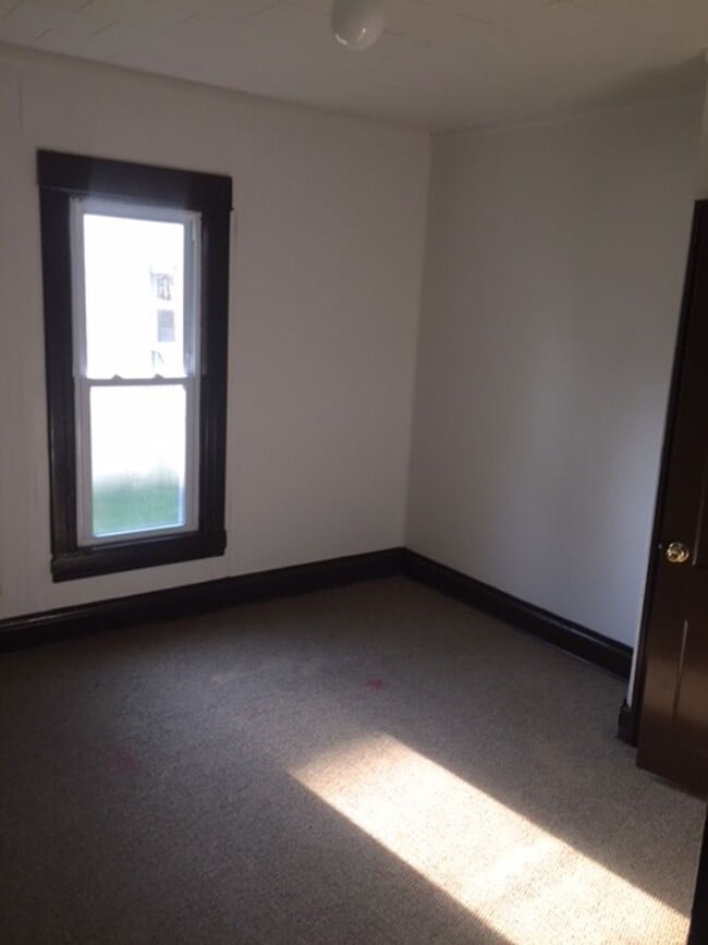 Photo - 401 Argyle St Unit 401 Argyle St