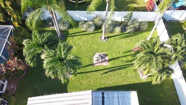 Photo - 4645 NW 7th St