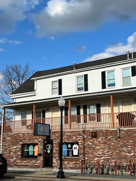 Photo - 374-378-378 Union St Unit 1