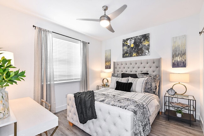 Building Photo - City Place at Celebration Pointe