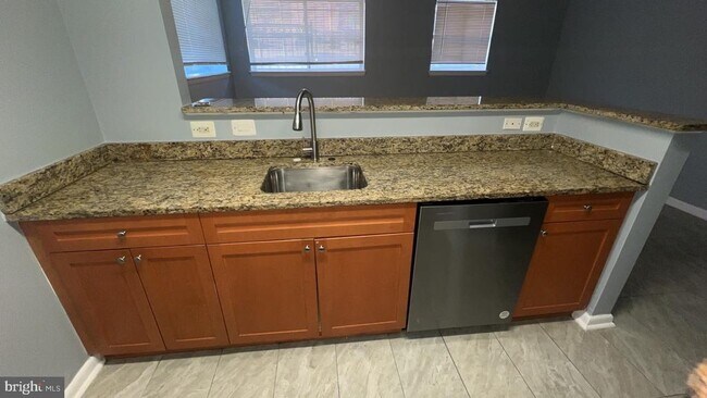 Photo - 1501 27th St SE Unit 109