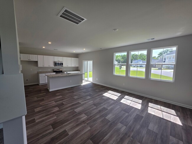 730 Little Gull Wy