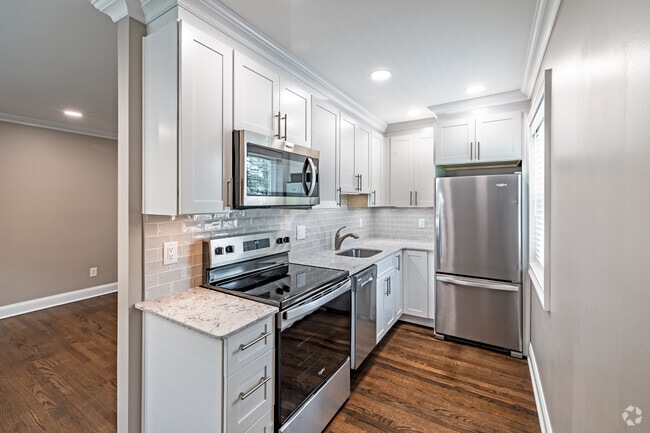 Interior Photo - Regency Manor