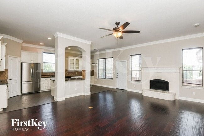 Photo - 9801 Brazoria Trail