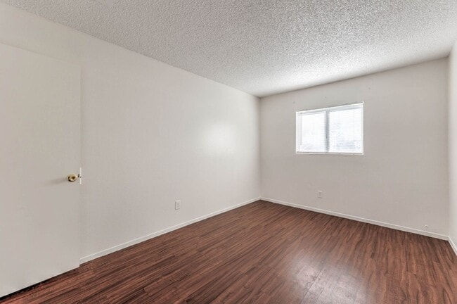 Photo - 3109 N Walnut Rd Unit B