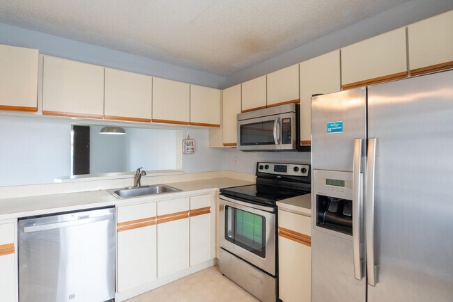 Photo - 3031 Holiday Springs Blvd Unit 201-7
