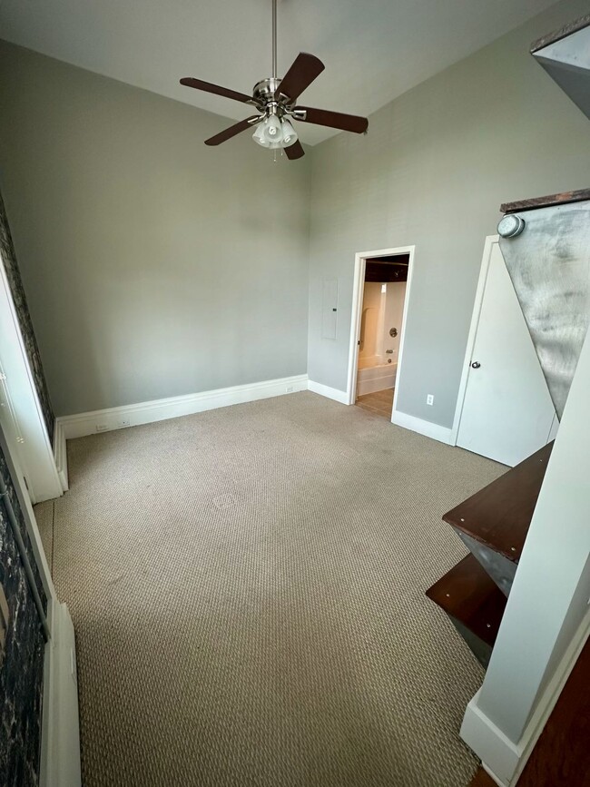 Photo - 140 E Glenwood Ave Unidad 211