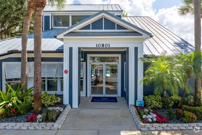 10801 Heather Ridge Cir Orlando, FL 32817