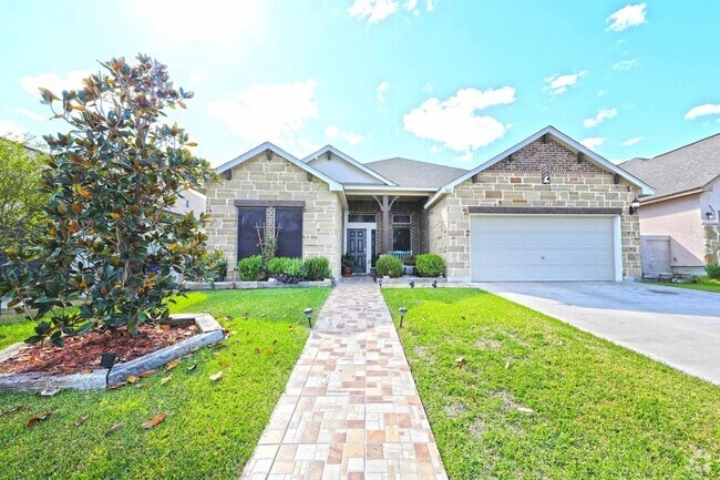 Building Photo - 318 Silverleaf Oak Rental