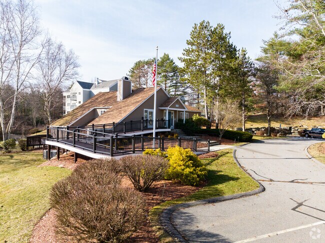 3 Dogwood Dr. Nashua - Ledgewood Hills