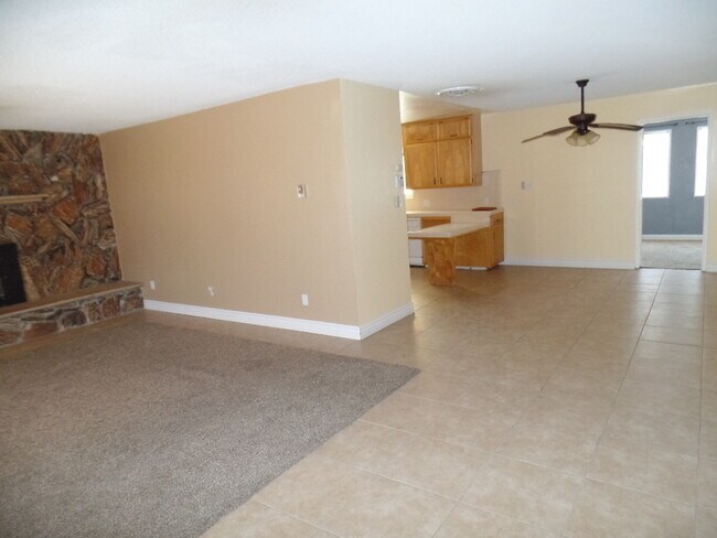 Photo - Charming and Spacious!