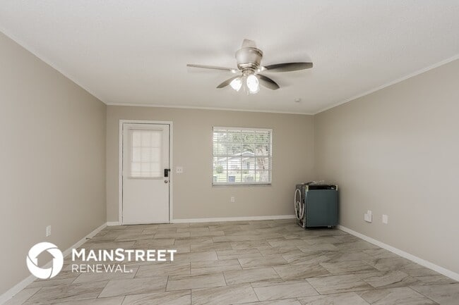 Building Photo - 1552 Foxridge Run SW Rental