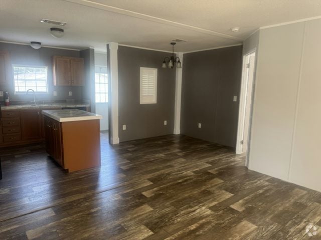 Building Photo - 9402 Paradise Dr Rental