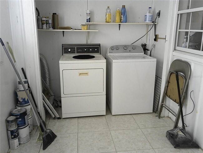 Photo - 4158 S Tamiami Trl Unit J1