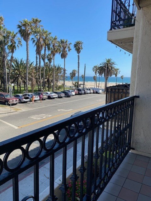 Photo - 1930 Ocean Ave