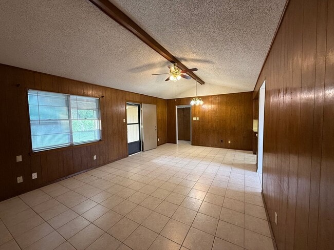 Photo - Charming 3 bedroom, 2 bathroom home near Kirby Park COMING SOON!