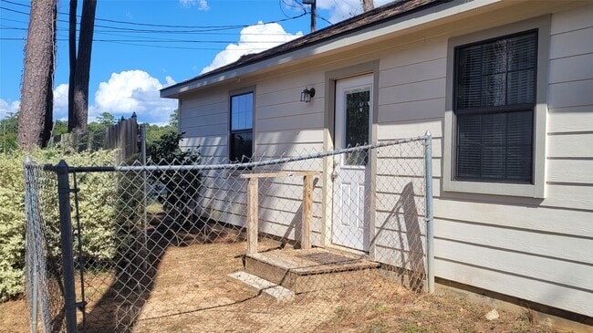 Photo - 16687 E Alderson