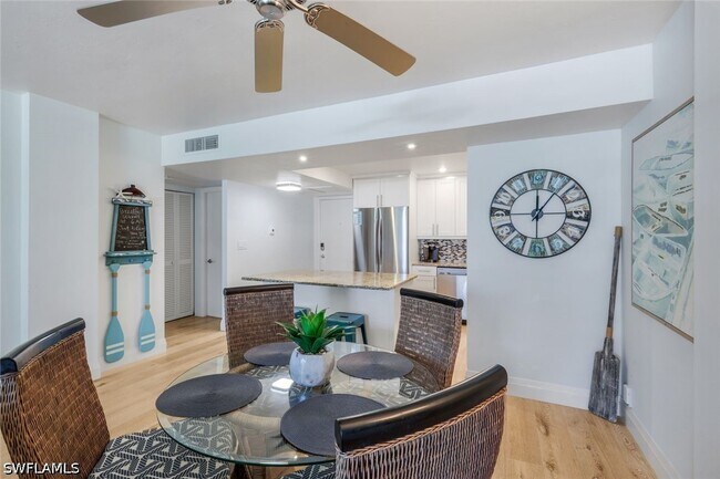 Photo - 5 Bluebill Ave Unit 208