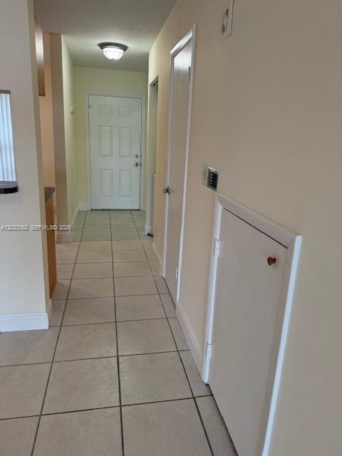 Photo - 2856 Cambridge Ln
