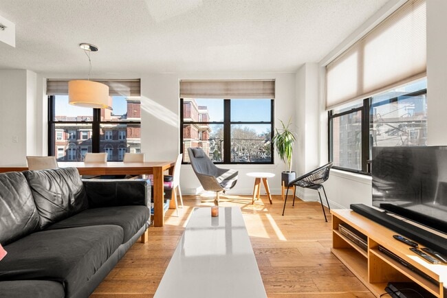 Photo - 4301 Park Ave Unidad 4A