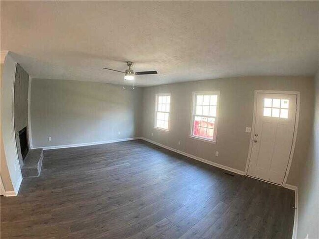 Photo - Fantastic 4bd/2ba home! Coming soon!