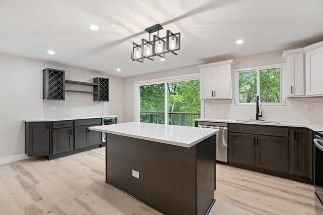 Photo - 4309 Bulltown Rd