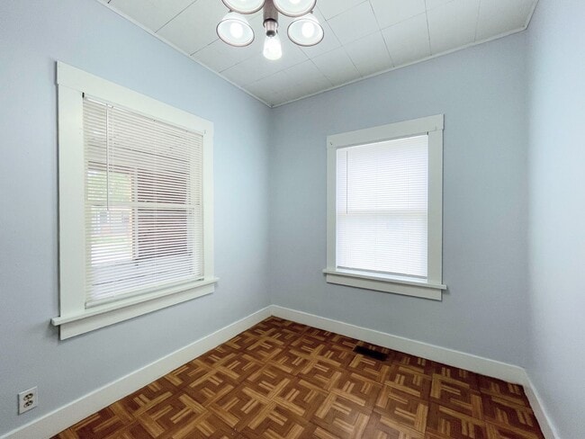 Photo - 1 Bedroom Home with Garage