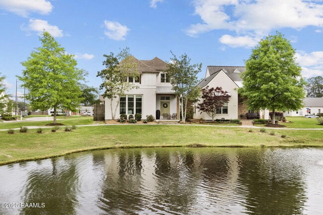 Photo - 112 Avoyelles Dr House