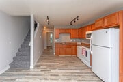 3BR, 2BA - 1,300SF