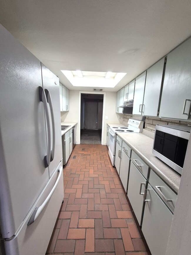 Photo - 5701 E Glenn St