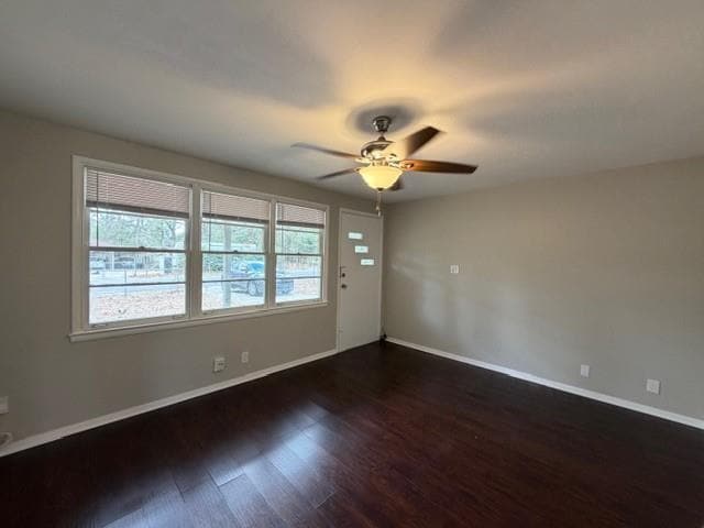 Photo - 914 E David Langan Dr