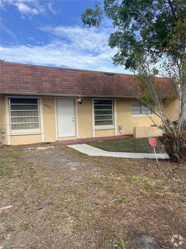 Building Photo - 19373 NW 28th Ct Rental