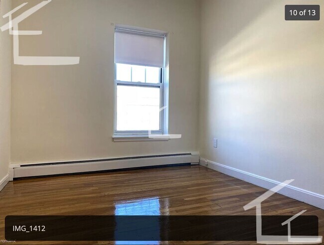 172 N Beacon St
