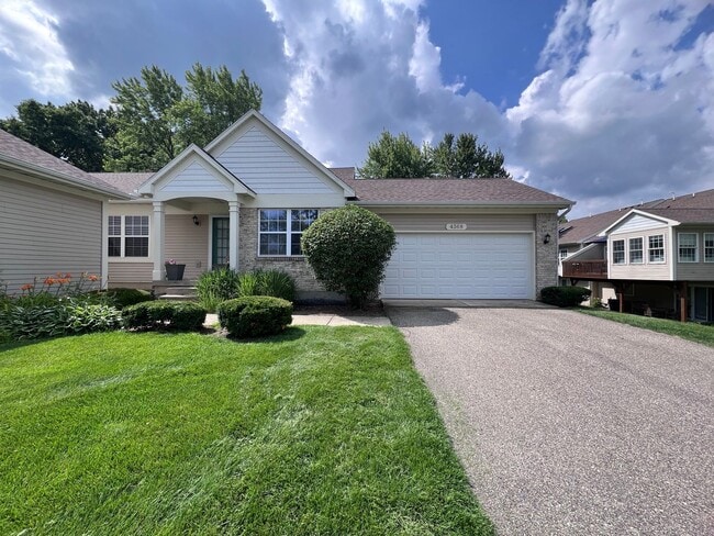 Photo - 4368 Pond Ridge Ct Condo Unit 4368 Pond Ridge Ct. NE